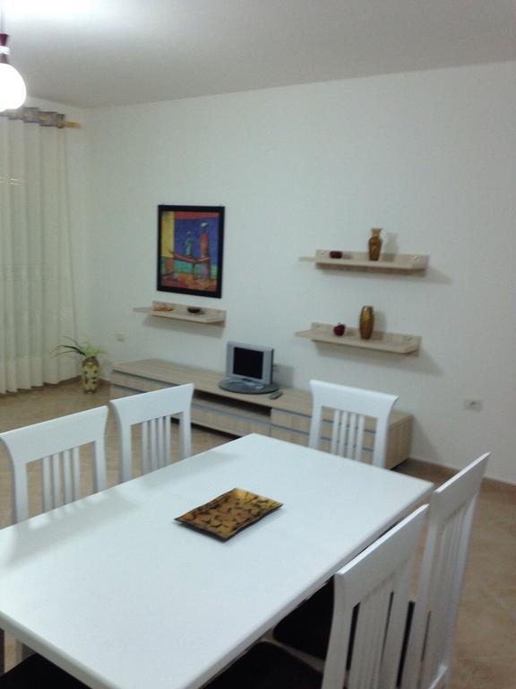 Cold Water Residence Vlorë Quarto foto