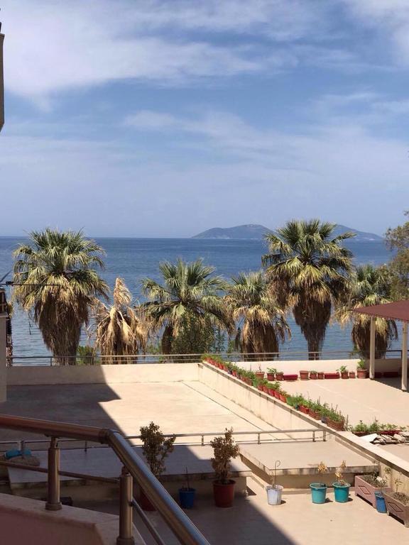 Cold Water Residence Vlorë Exterior foto